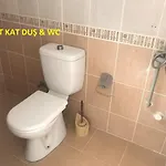 مكان تخييم With Private Pool In Altinkum *