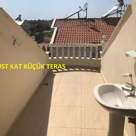 Altinkumda 12 Kisilik Oezel Havuzlu Villa * Didim